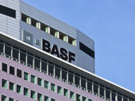 BASF планирует слияние с DuPont