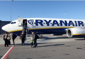 The largest European low-cost airlines Ryanair will get into the Ukrainian market
