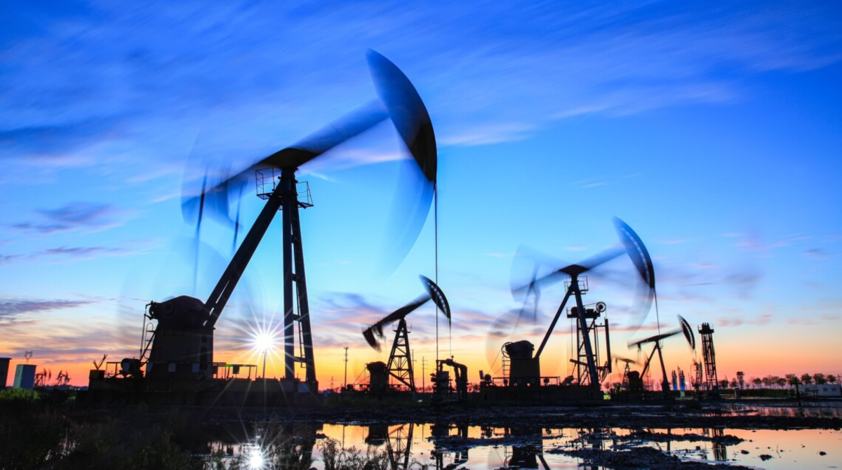Саудовская Аравия повысила цены на нефть