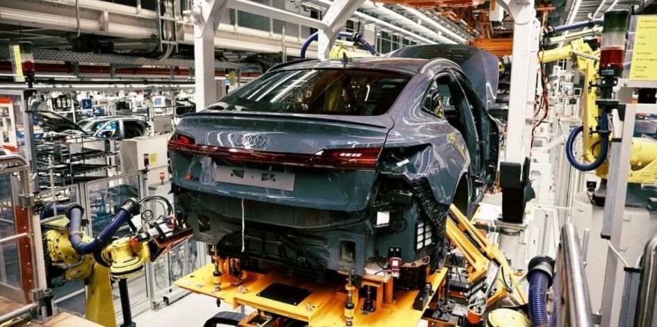 В Брюсселе закрыли завод Audi, а сотрудников уволили