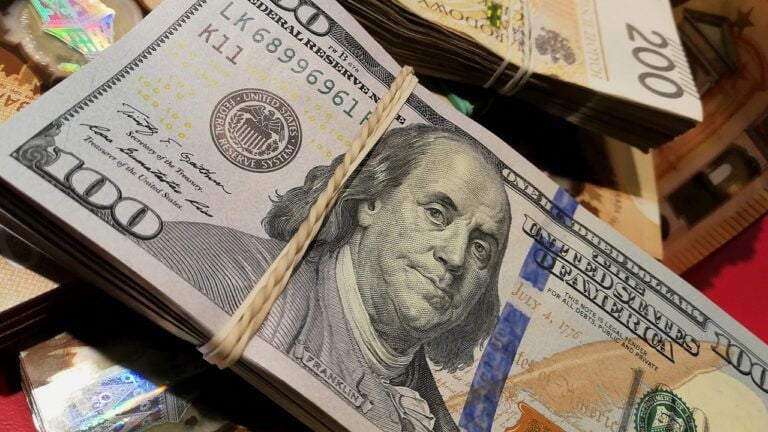 Трамп обвалив ринок РФ на 100 мільярдів рублів