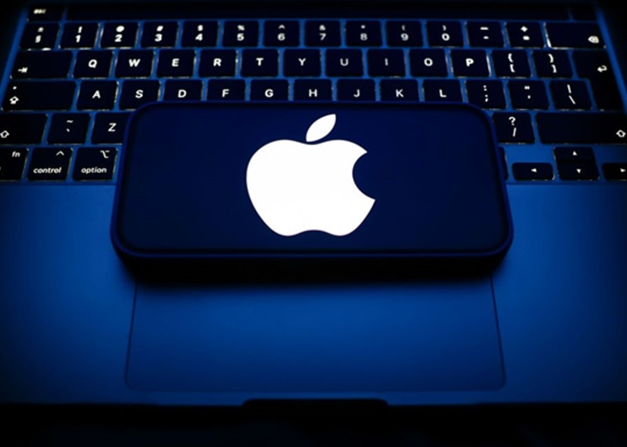 Apple вимагає від постачальників роботизації виробництва