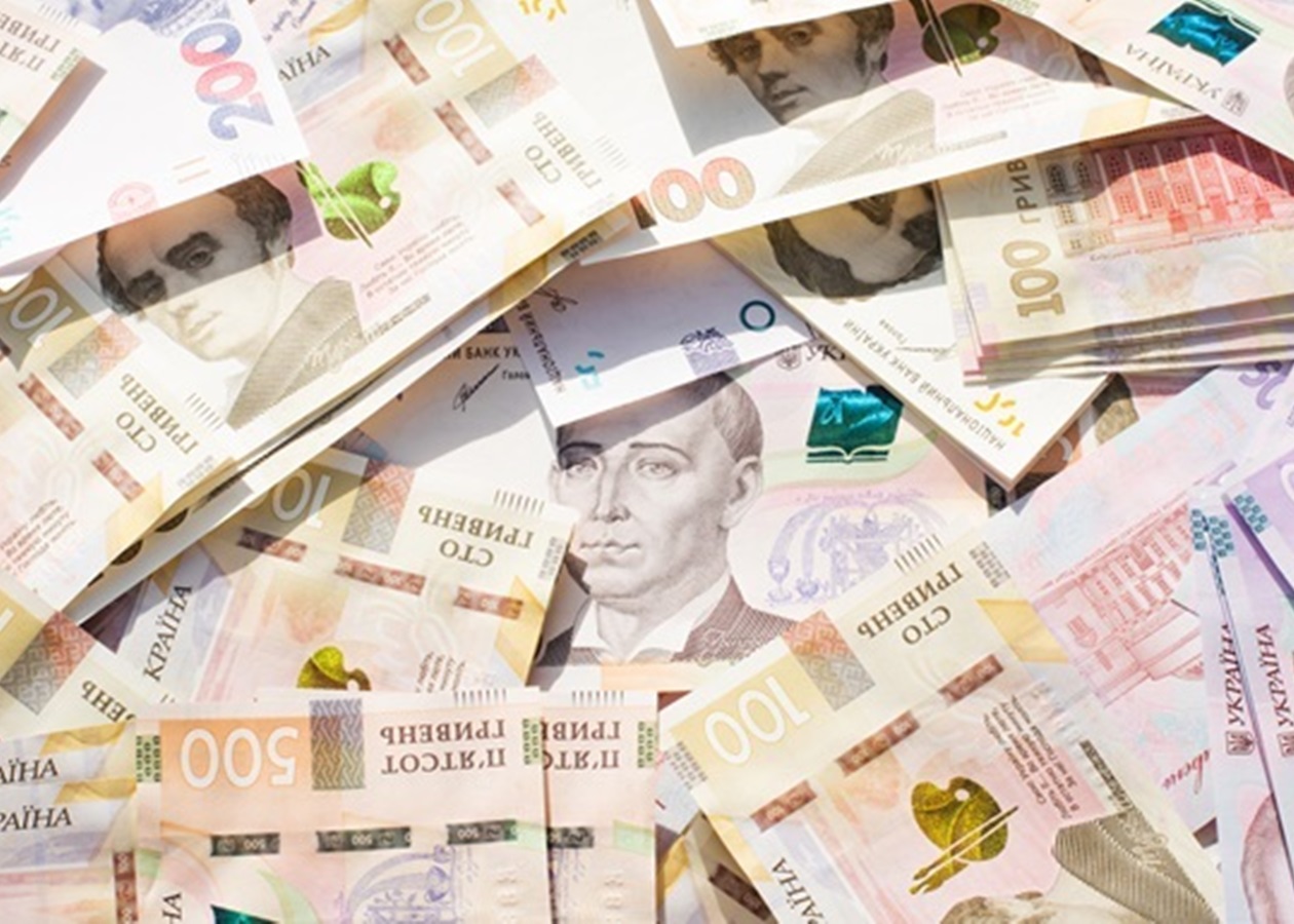 Ukrainians Begin Receiving Record National Cashback Payments