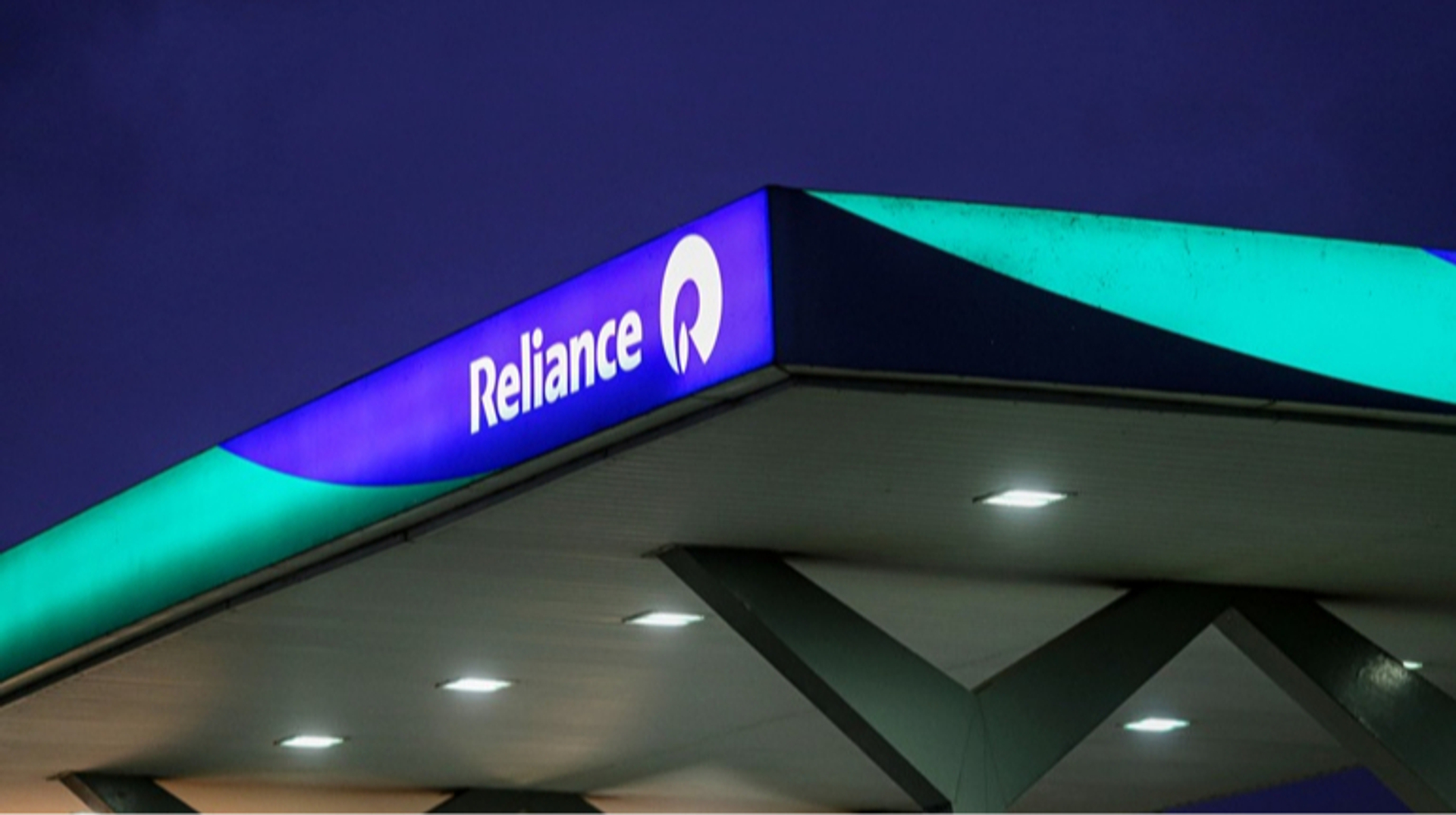 Компания Индии получила лицензию США на закупку венесуэльской нефти