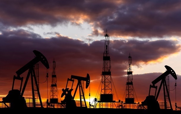 Страны МЭА продадут рекордный объем нефти