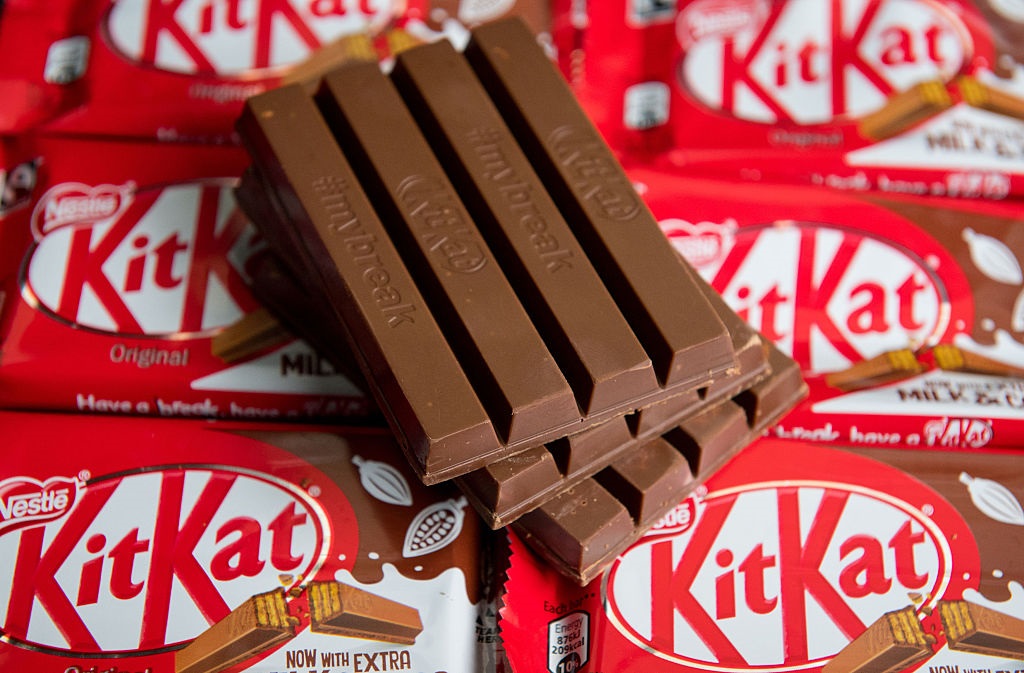 В KitKat заявили, что нашли 12 тонн украденных вафель