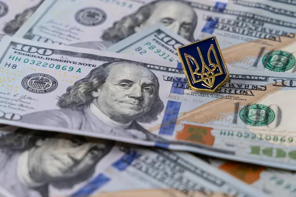 Державний борг України у лютому скоротився на $1,8 млрд