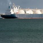 _zpg_gaz_spg_zavod_ostrov_sahalin_rosiya__gettyimages_1247102181_cb32d313c57e3201577dc3231bba64d1_1300x820