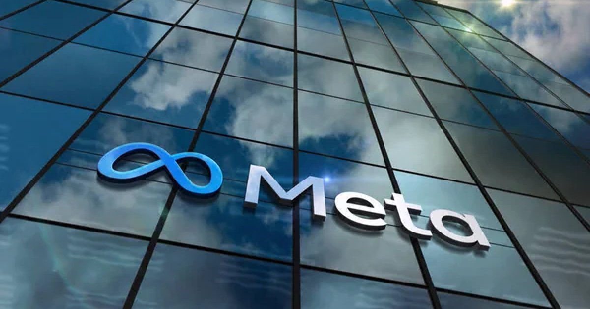 Компания Meta будет питать дата-центры энергией из космоса