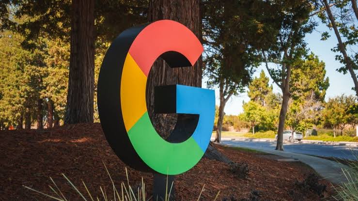 Акції Tesla та Google різко впали через зростання витрат на розвиток ШІ