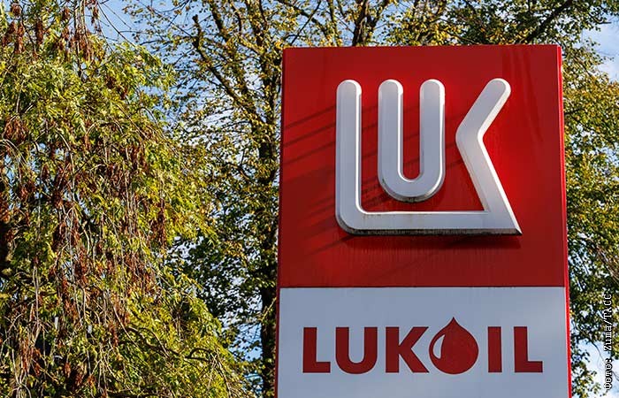 Дві компанії Лукойлу в Болгарії визнали стратегічними об’єктами